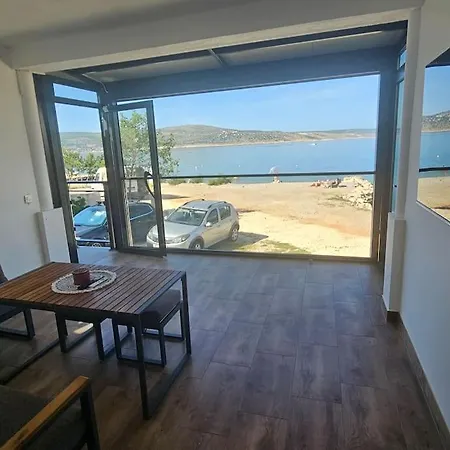 Paklenica, On The Apartment